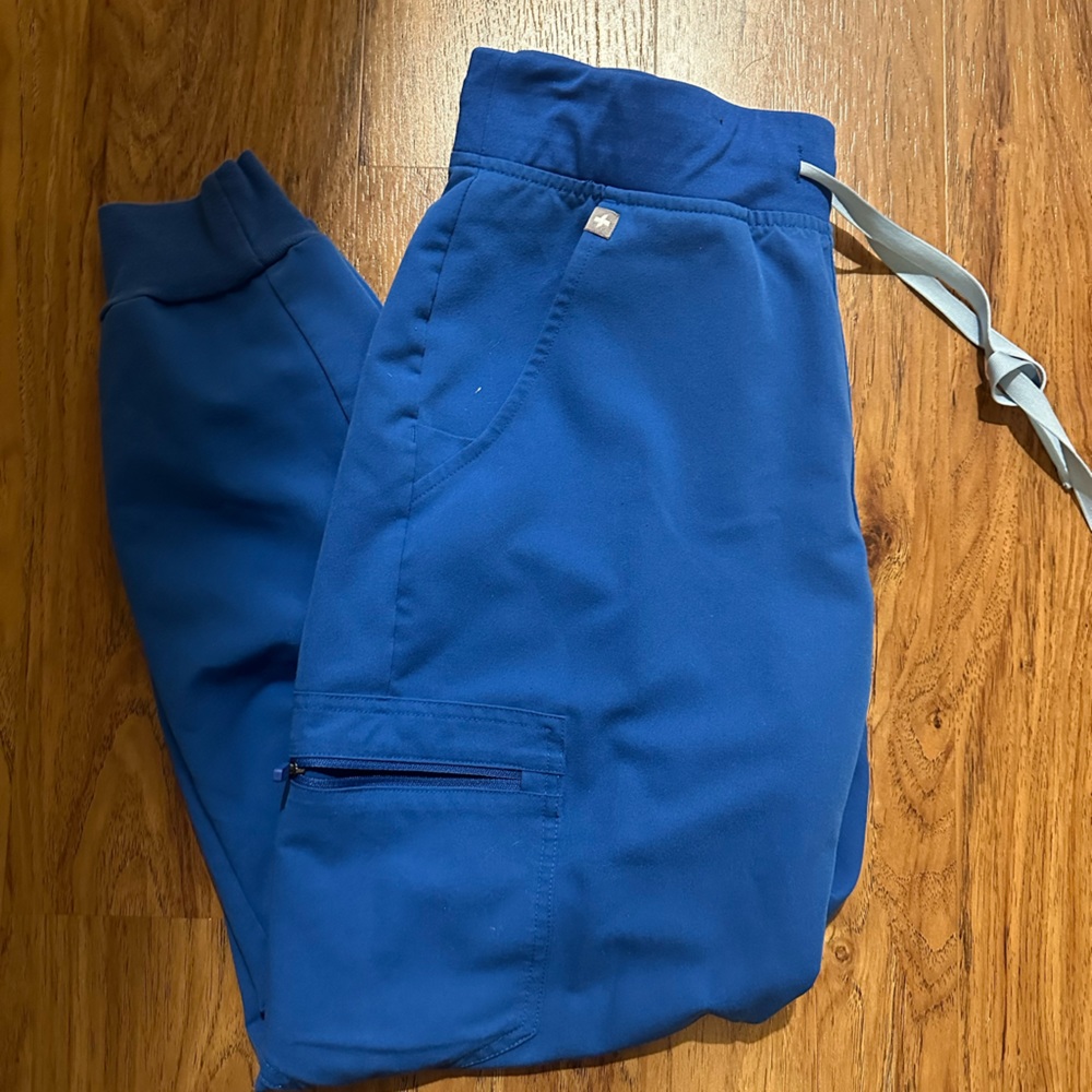 FIGS scrub pants